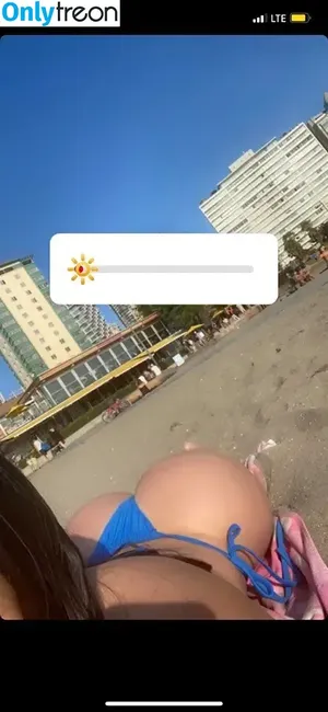 d1mep1ece / dimepeezyy nude photo #0003