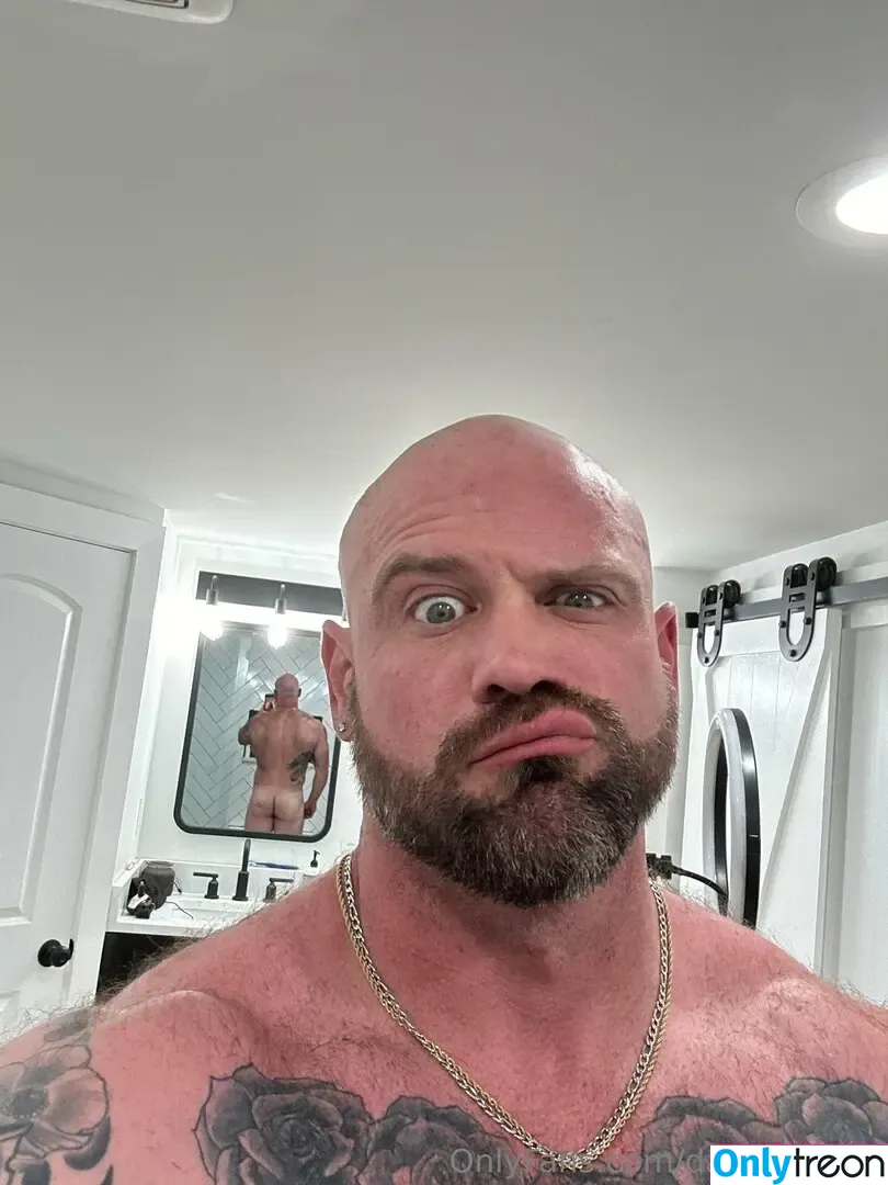 dadbodz520 nude photo #0010 (dadbodz520)