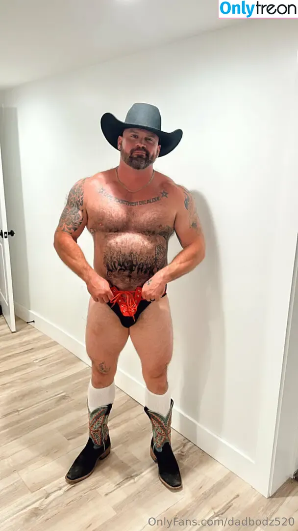 dadbodz520 nude photo #0012 (dadbodz520)