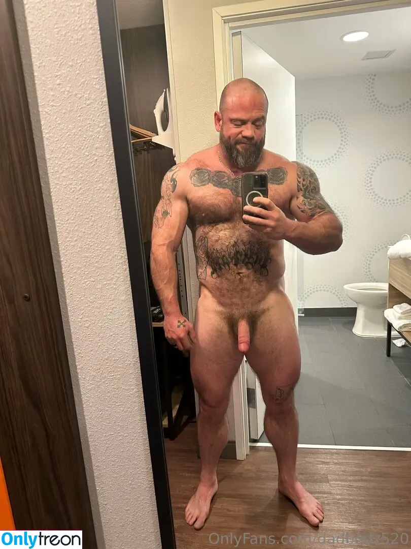 dadbodz520 nude photo #0022 (dadbodz520)