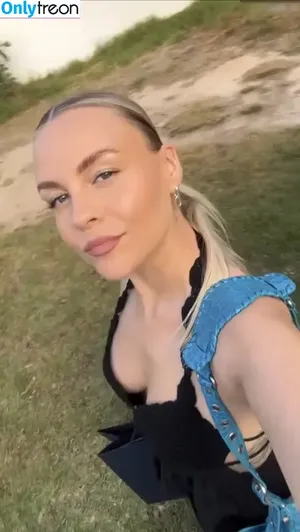 Dagi Bee / dagibee nude photo #0128