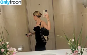 Dagi Bee / dagibee nude photo #0133