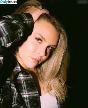 Dagi Bee / dagibee nude photo #0203