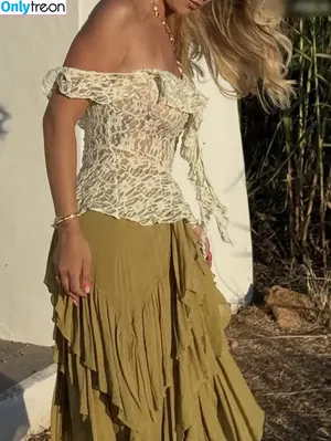Dagi Bee / dagibee nude photo #0678