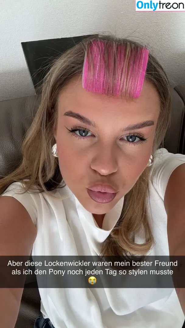 Dagi Bee nude photo #0275 (dagibee)