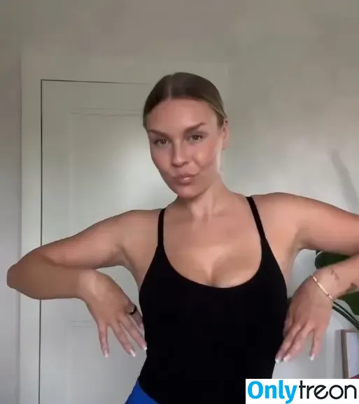 Dagi Bee nude photo #0638 (dagibee)