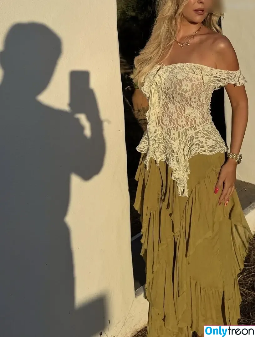 Dagi Bee nude photo #0680 (dagibee)