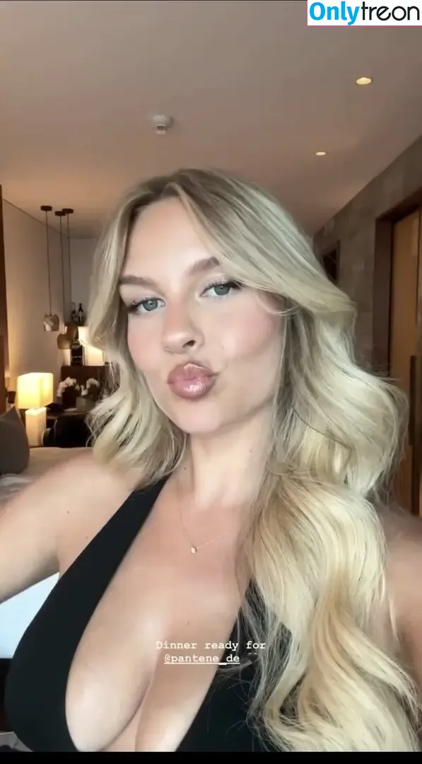 Dagi Bee nude photo #0682 (dagibee)