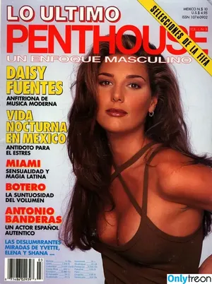 Daisy Fuentes / daisyfuentes / danyela2001 nude photo #0033