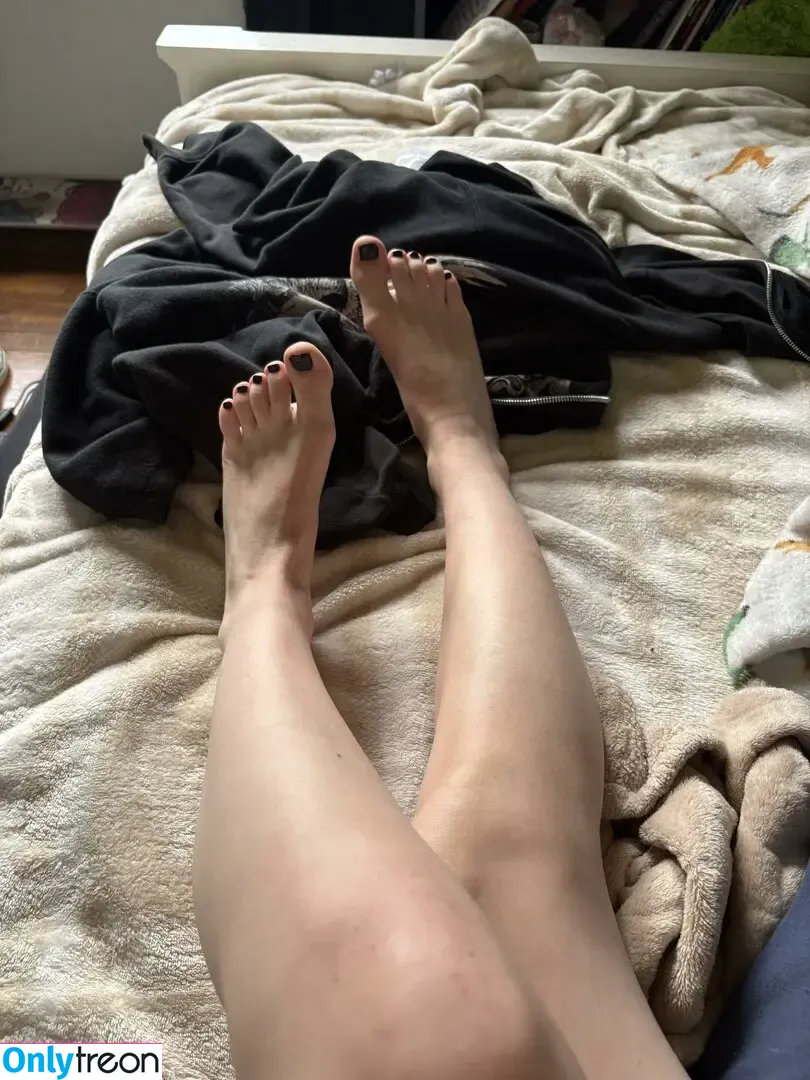 Daisy Lee nude photo #0107 (3uvy.daisy / Revolutionarykale774 / daisyleeeeeeeee / itzdaisylee)