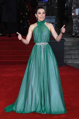 Daisy Ridley / daisyridley nude photo #0134