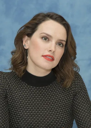 Daisy Ridley / daisyridley nude photo #0160