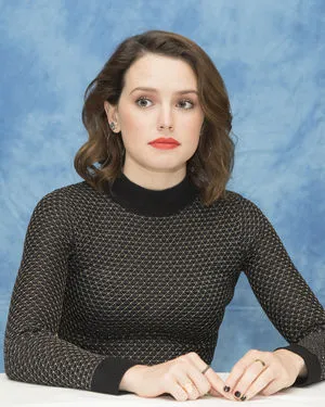 Daisy Ridley / daisyridley nude photo #0174