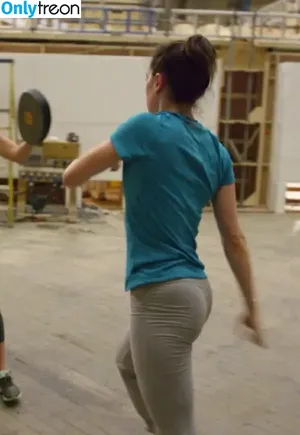 Daisy Ridley / daisyridley nude photo #0406
