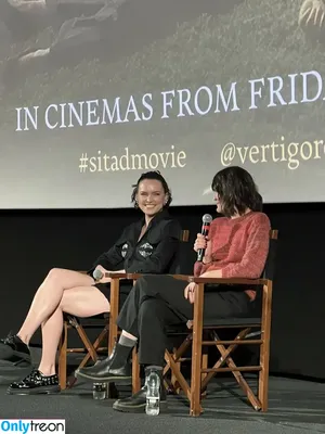 Daisy Ridley / daisyridley nude photo #0463