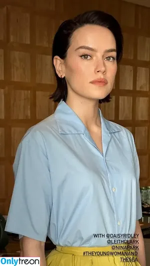 Daisy Ridley / daisyridley nude photo #0476