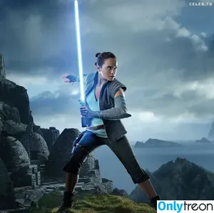 Daisy Ridley / daisyridley nude photo #0512