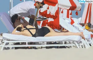 Daisy Ridley / daisyridley nude photo #0530