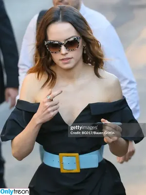 Daisy Ridley / daisyridley nude photo #0622