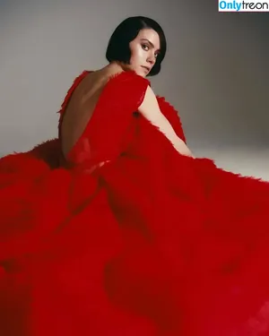 Daisy Ridley / daisyridley nude photo #0650