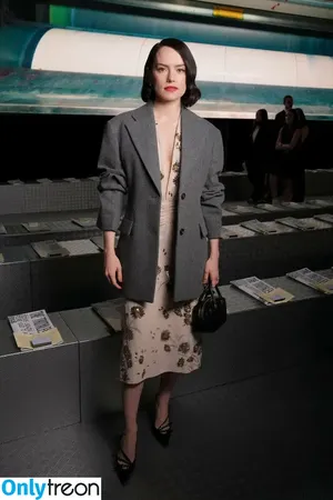 Daisy Ridley / daisyridley nude photo #0754