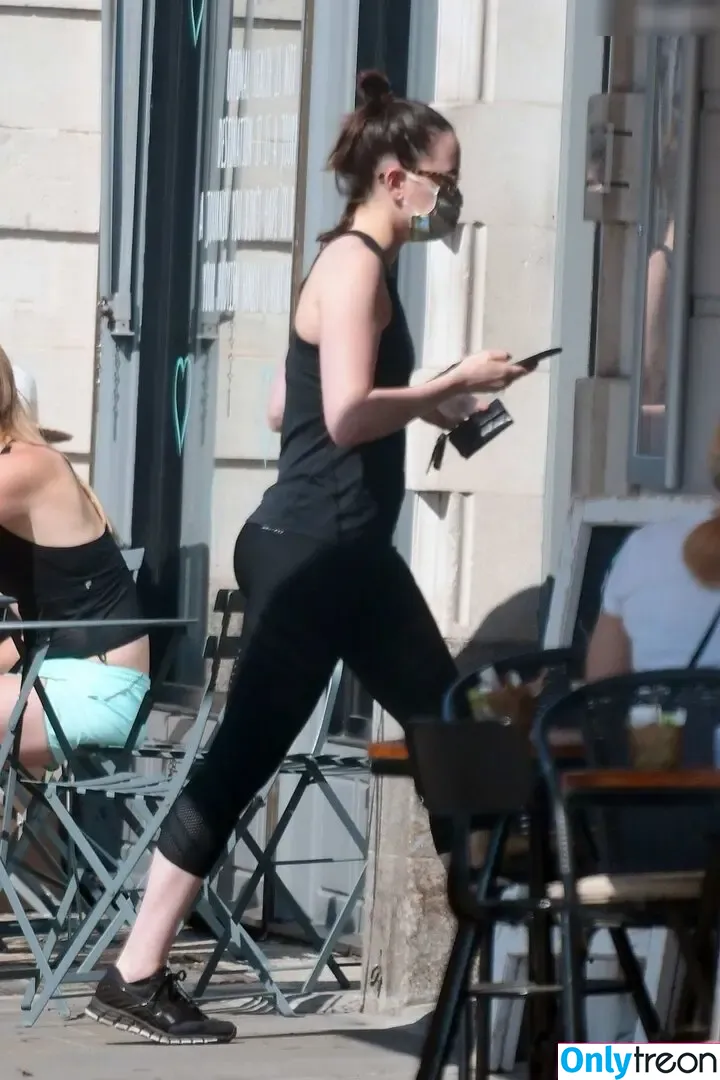 Daisy Ridley nude photo #0538 (daisyridley)
