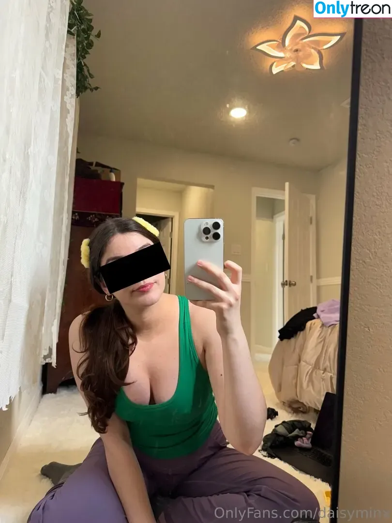 daisyminx nude photo #0138 (daisyminn_)