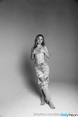 daisyparkeroxxo / daisyinthepark nude photo #0008