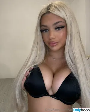 daisyrae18 / daisy.rae.18 nude photo #0052