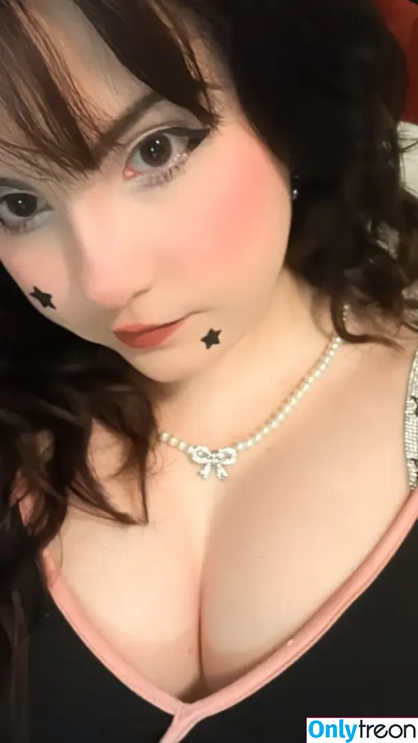 daki_kibutsuji nude photo #0024 (daki_kibutsuji305 / deraguff mia)