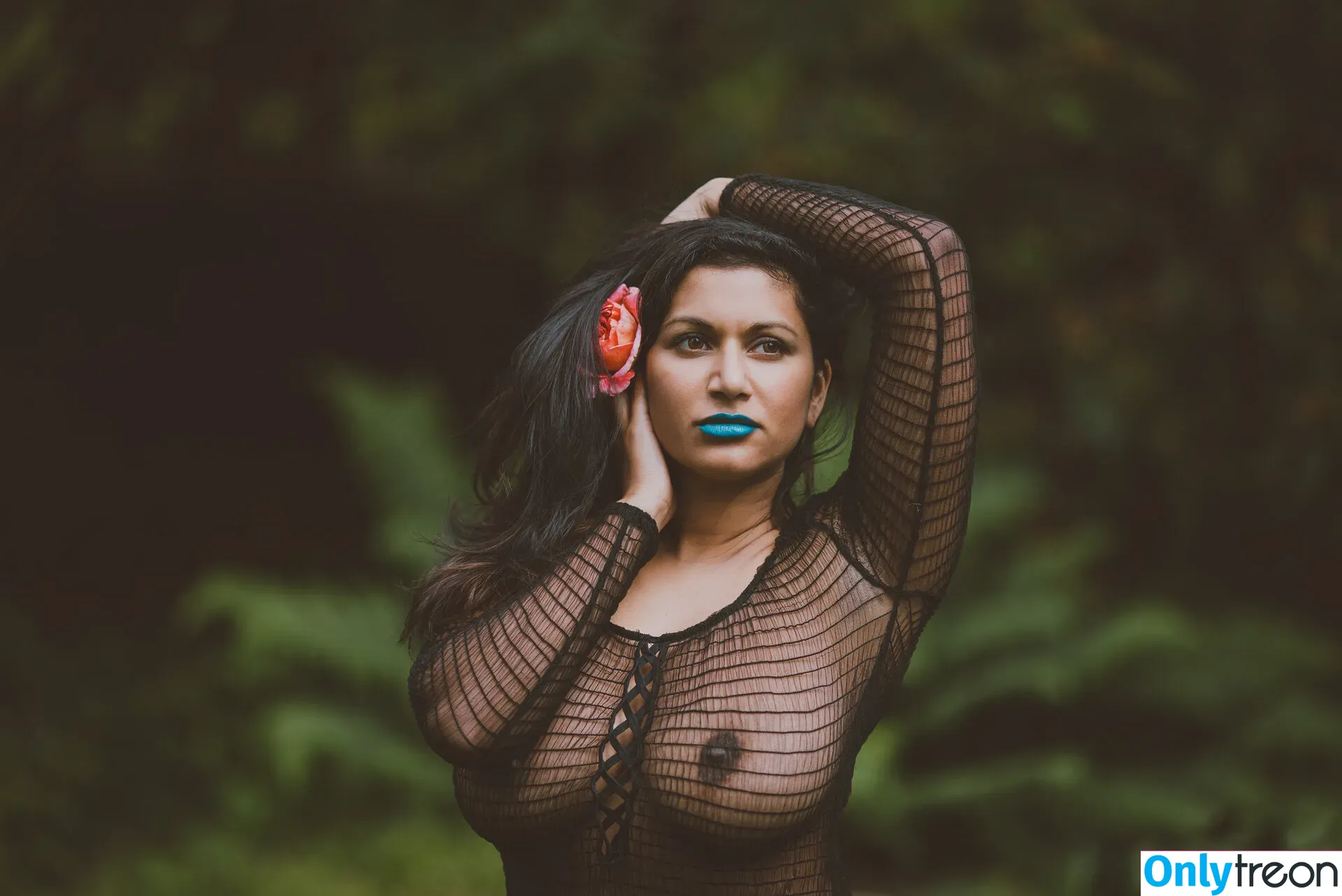 Dakini nude photo #0073 (Carla White / Devi / devithemodel / googlymonstor)
