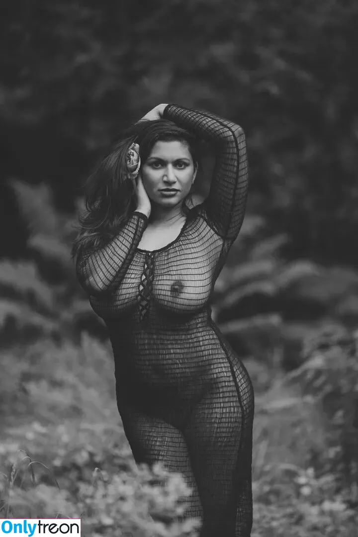 Dakini nude photo #0074 (Carla White / Devi / devithemodel / googlymonstor)