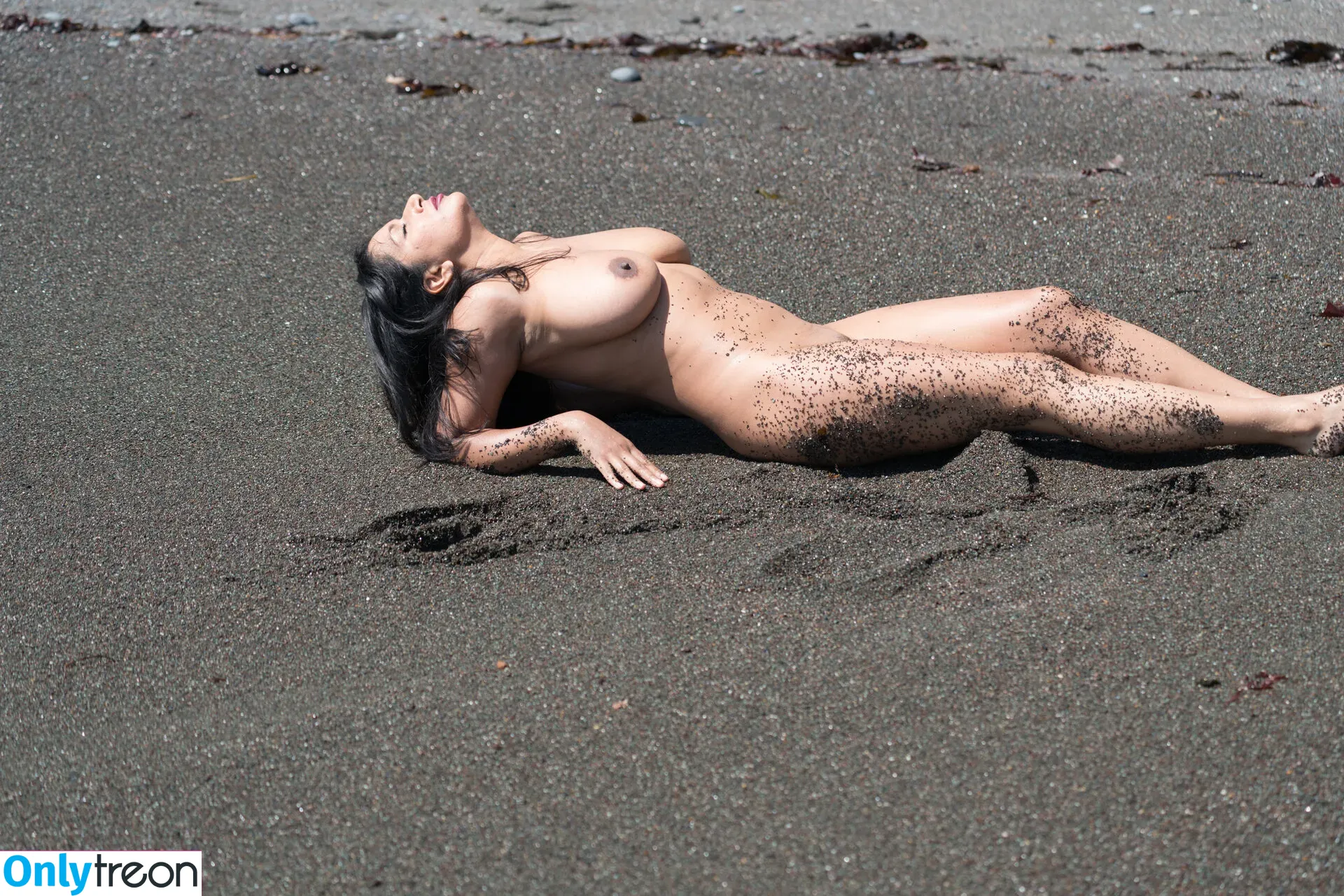 Dakini nude photo #0399 (Carla White / Devi / devithemodel / googlymonstor)