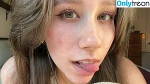 Dakota B ASMR / dakotaasmryt / dakotabasmr / jessy.je nude photo #0015