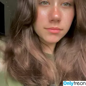 Dakota B ASMR / dakotaasmryt / dakotabasmr / jessy.je nude photo #0025