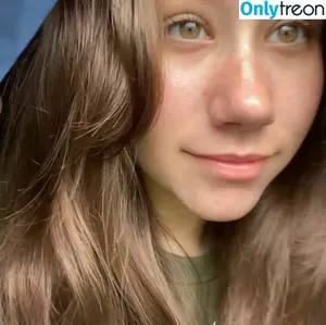 Dakota B ASMR / dakotaasmryt / dakotabasmr / jessy.je nude photo #0032