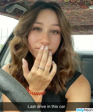 Dakota B ASMR / dakotaasmryt / dakotabasmr / jessy.je nude photo #0038