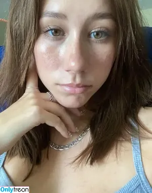 Dakota B ASMR / dakotaasmryt / dakotabasmr / jessy.je nude photo #0043