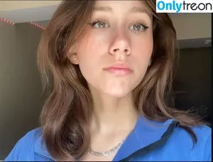 Dakota B ASMR / dakotaasmryt / dakotabasmr / jessy.je nude photo #0046