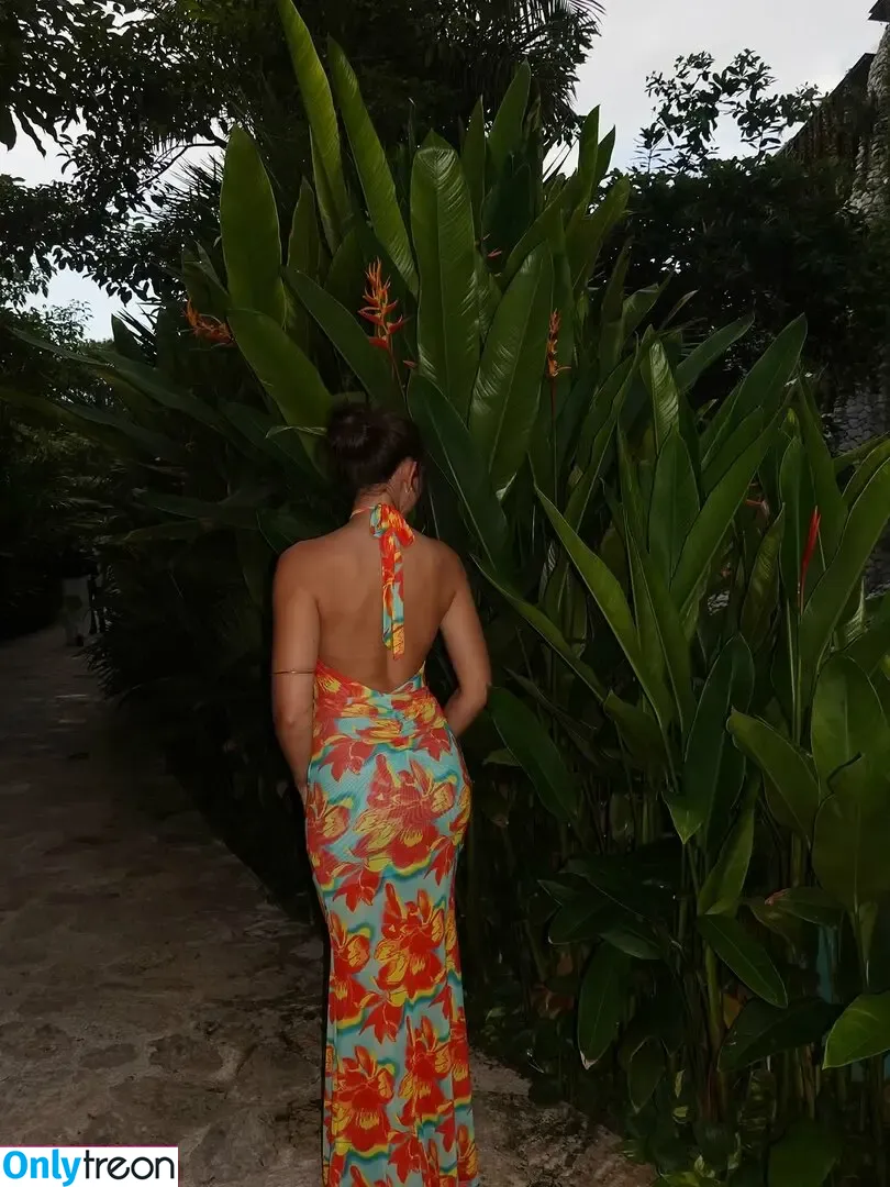 Dakota B ASMR nude photo #0123 (dakotaasmryt / dakotabasmr / jessy.je)