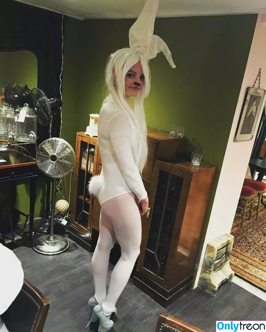 Dakota Blue Richards nude photo #0158 (dakotabluerichards)
