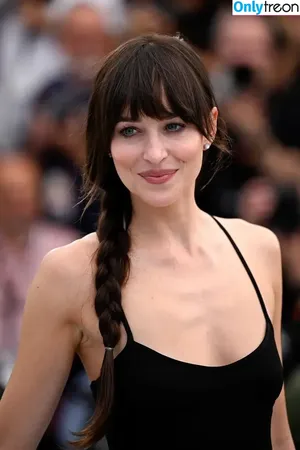 Dakota Johnson / dakotajohnson / isDakotaJohnson nude photo #1308