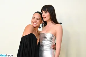 Dakota Johnson / dakotajohnson / isDakotaJohnson nude photo #1618