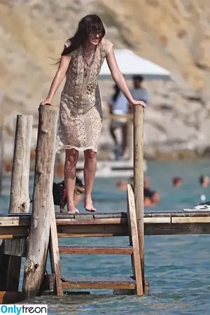 Dakota Johnson / dakotajohnson / isDakotaJohnson nude photo #1666
