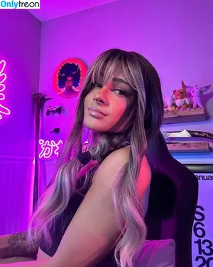 Dakota Kai / Charlie Girl / dakota_kai / imkingkota nude photo #0796