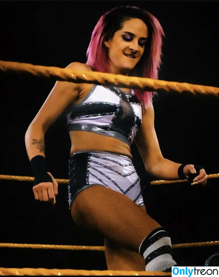 Dakota Kai nude photo #0574 (Charlie Girl / dakota_kai / imkingkota)