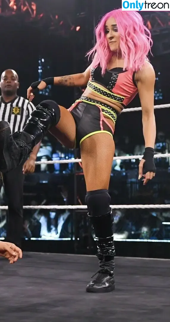Dakota Kai nude photo #0579 (Charlie Girl / dakota_kai / imkingkota)