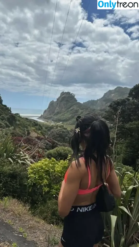 Dakota Kai nude photo #0756 (Charlie Girl / dakota_kai / imkingkota)