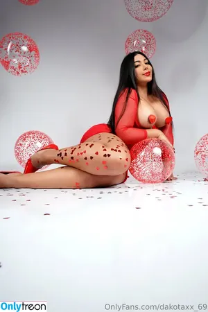 dakotaxx_69 / dakotafoxx9 nude photo #0045
