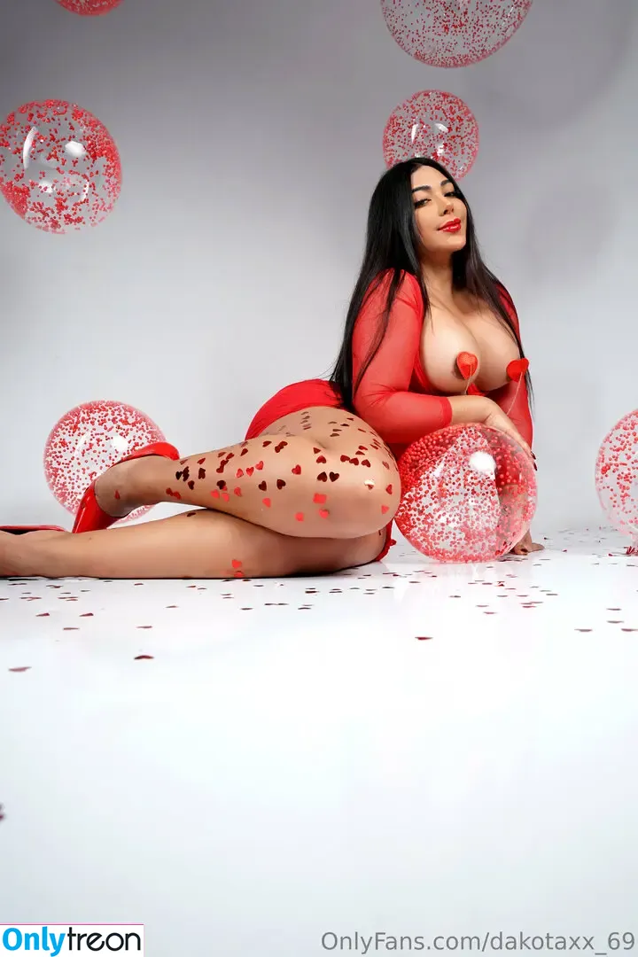 dakotaxx_69 nude photo #0045 (dakotafoxx9)